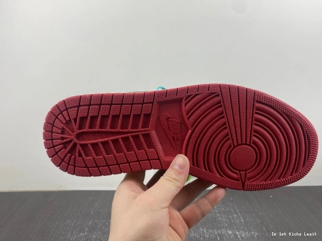 OG Air x Low Room Home Jordan FN0432-017 1 Trophy 0629